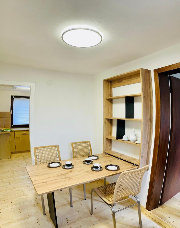 Landhaus Inklusive Parkplatz Schotten Exterior photo