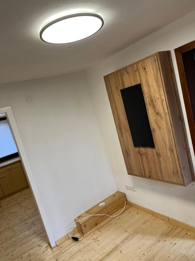 Landhaus Inklusive Parkplatz Schotten Exterior photo